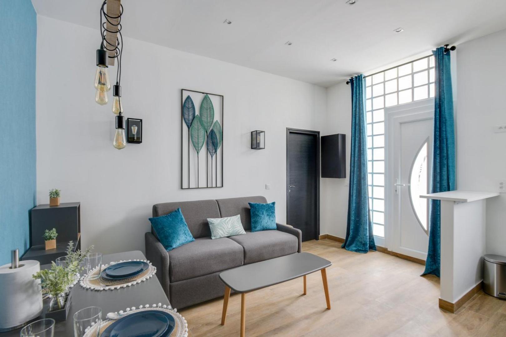 Apartment Bluestay 8 - A 12