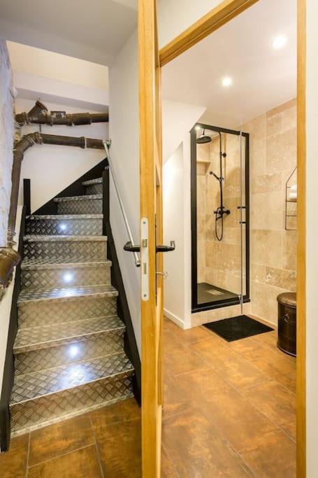 Appartement P1- Wonderful Experience Near Montmatre For 4-6p Paris