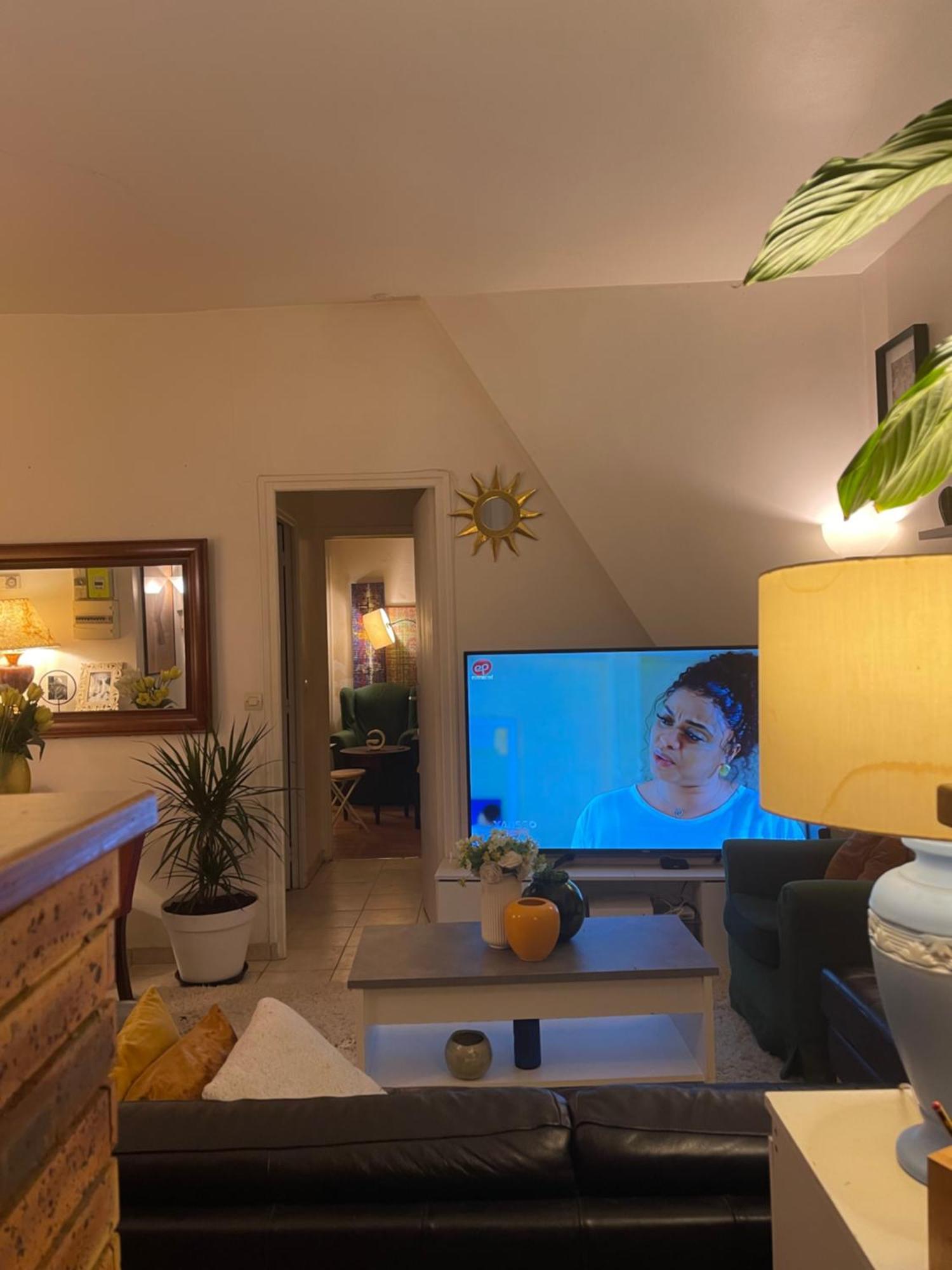 Apartment 10e Paris