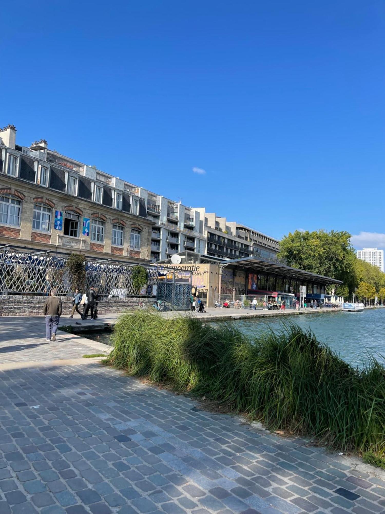 10e Apartment Paris