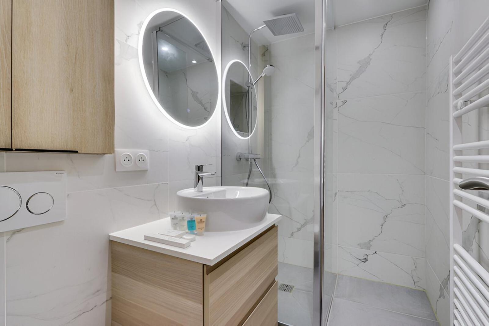 228 Romy - Superbe A Appartement *