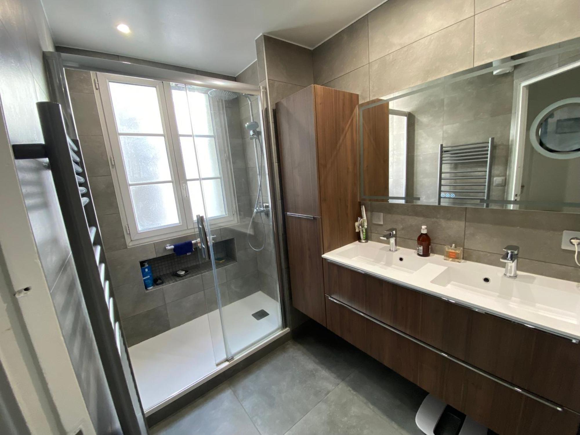 Maison Auguste Bed & Breakfast Paris