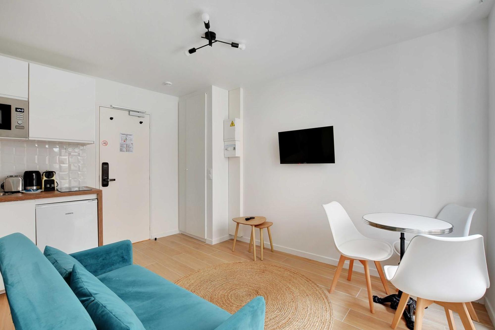 Apartment Newly Renovated Republique *