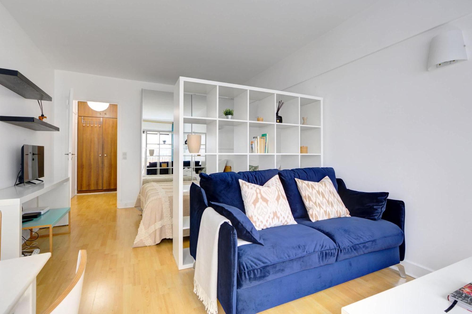 St Germain & Le Bon Marche With Balcony - Cityapartmentstay Appartement