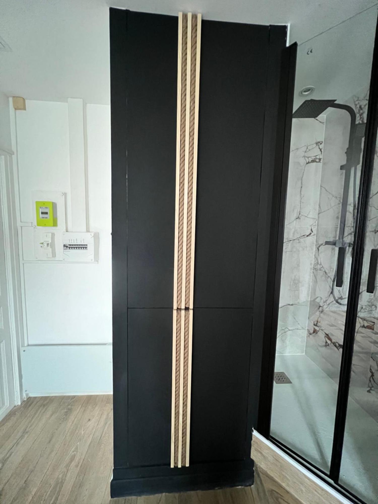 Batignolles, Montmartre 12m2 , Metro 13 Et 14