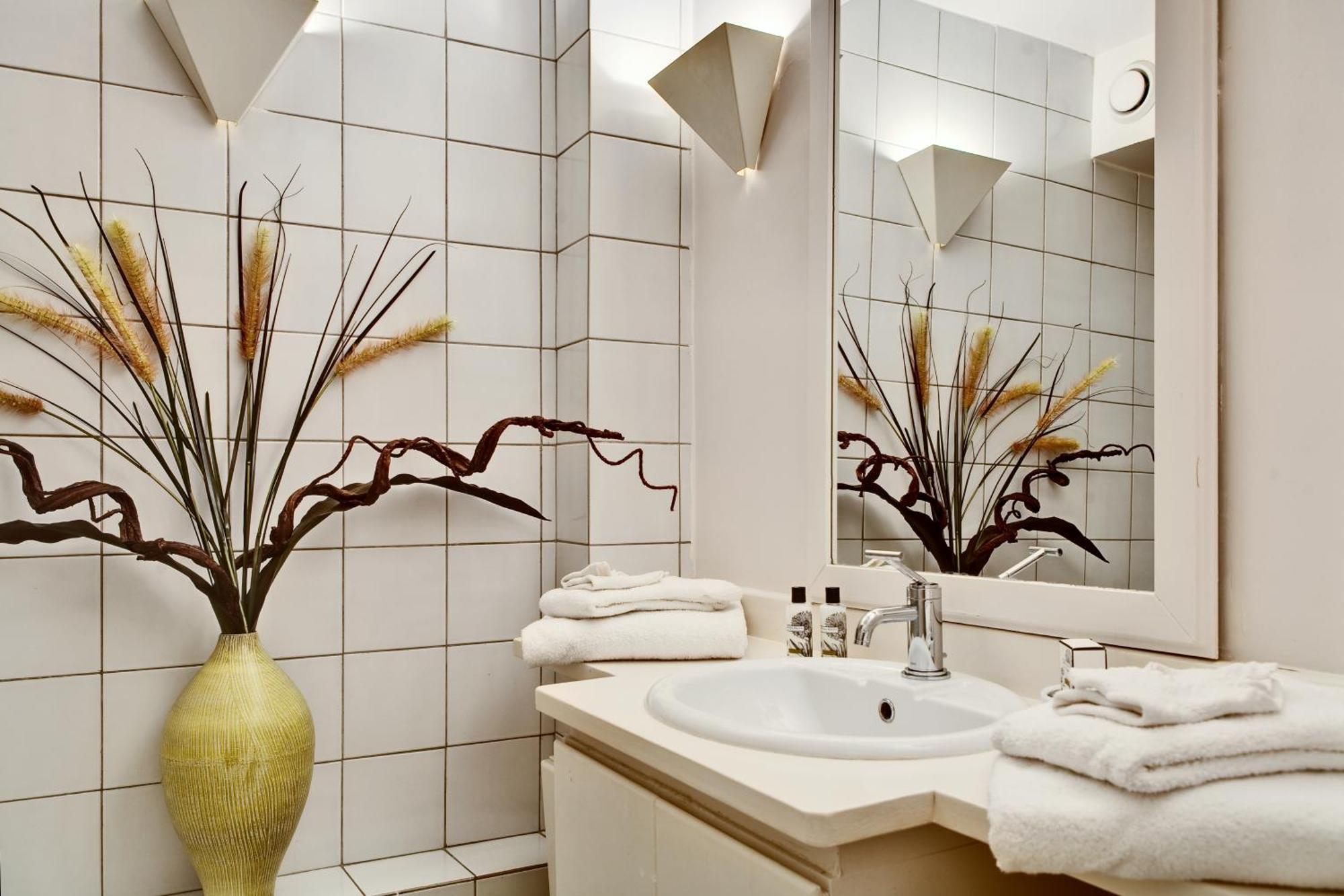 Apartment Jardin Des Rosiers Paris