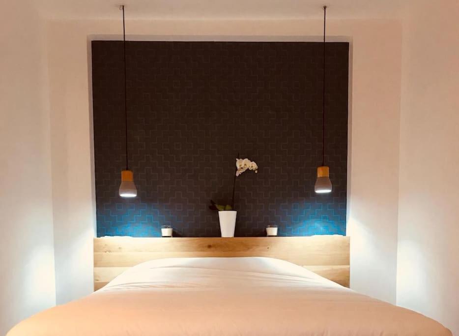 Mykeypers - Cozy Near Canal Saint Martin Apartment Paris