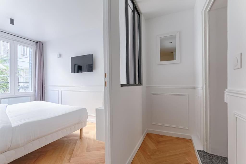 Mykeypers - Stylish & Luxury Duplex 2br-8p - Le Marais Apartment *