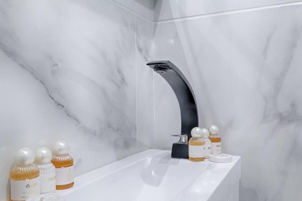 Mykeypers - Stylish & Luxury Duplex 2br-8p - Le Marais Apartment Paris