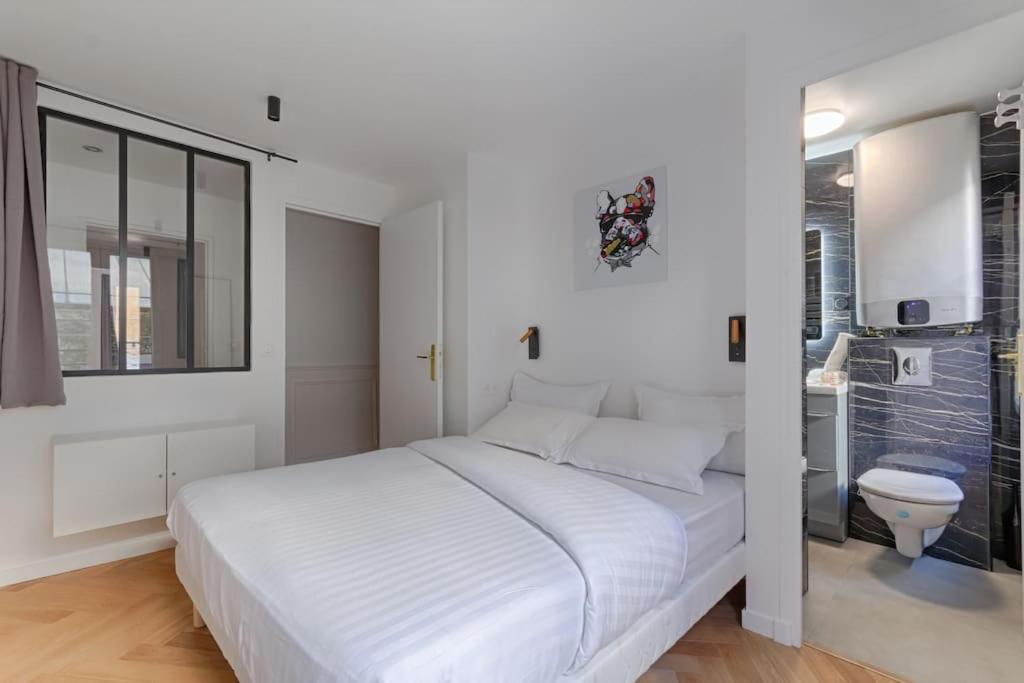 Apartment Mykeypers - Stylish & Luxury Duplex 2br-8p - Le Marais Paris