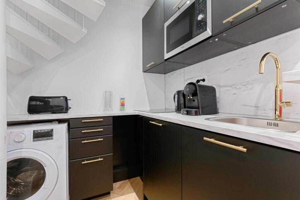 Mykeypers - Stylish & Luxury Duplex 2br-8p - Le Marais *