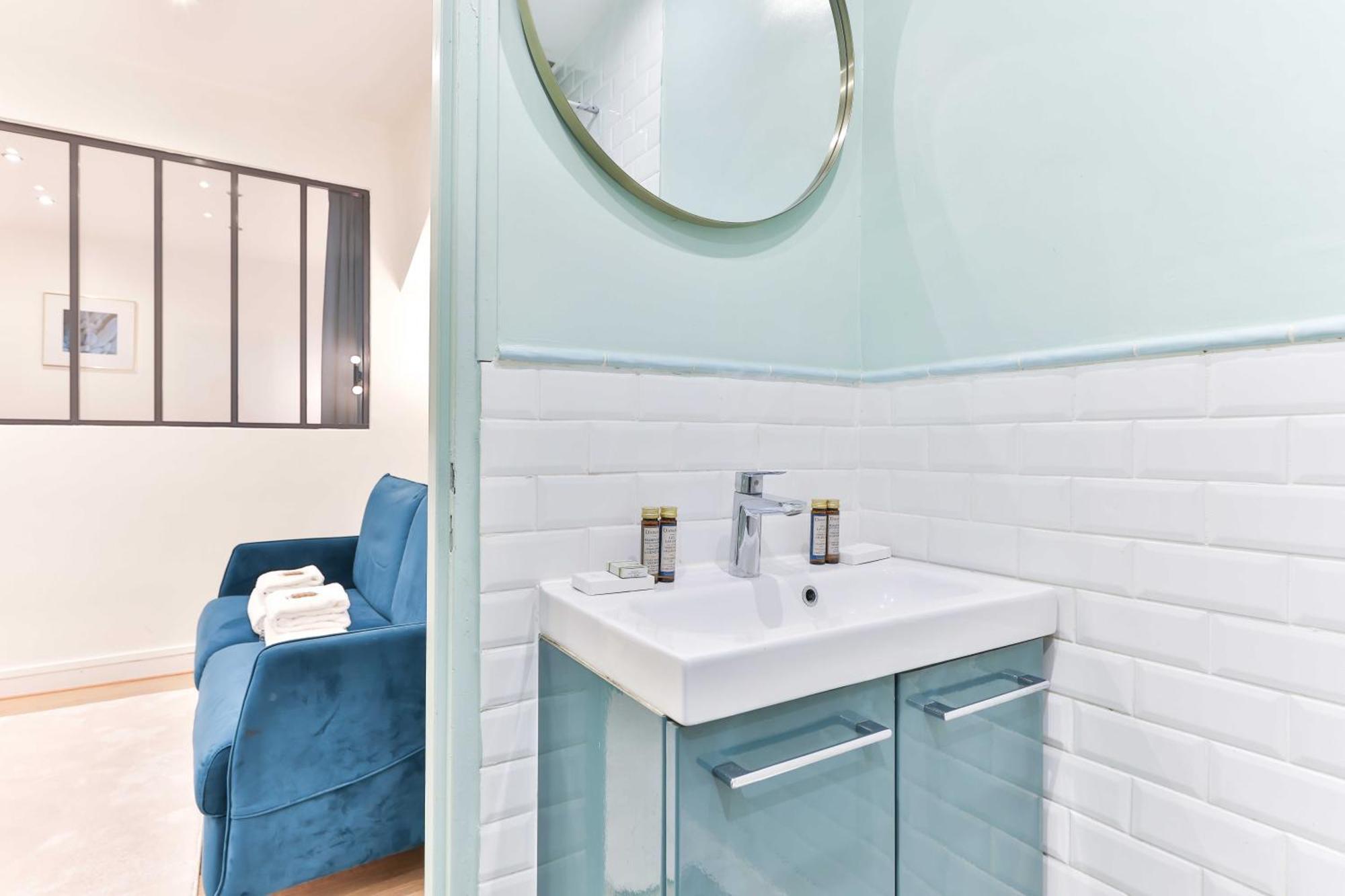 Appartement Lovely In The Heart Of *