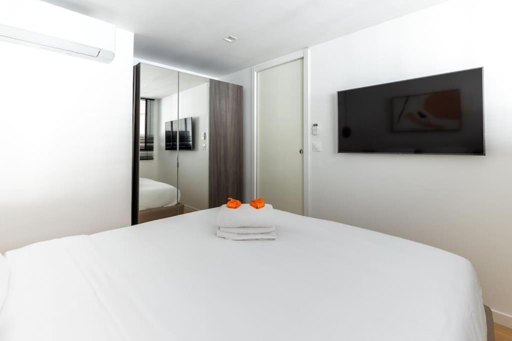 Invalides Palais Bourbon Luxueux 4p Apartment *
