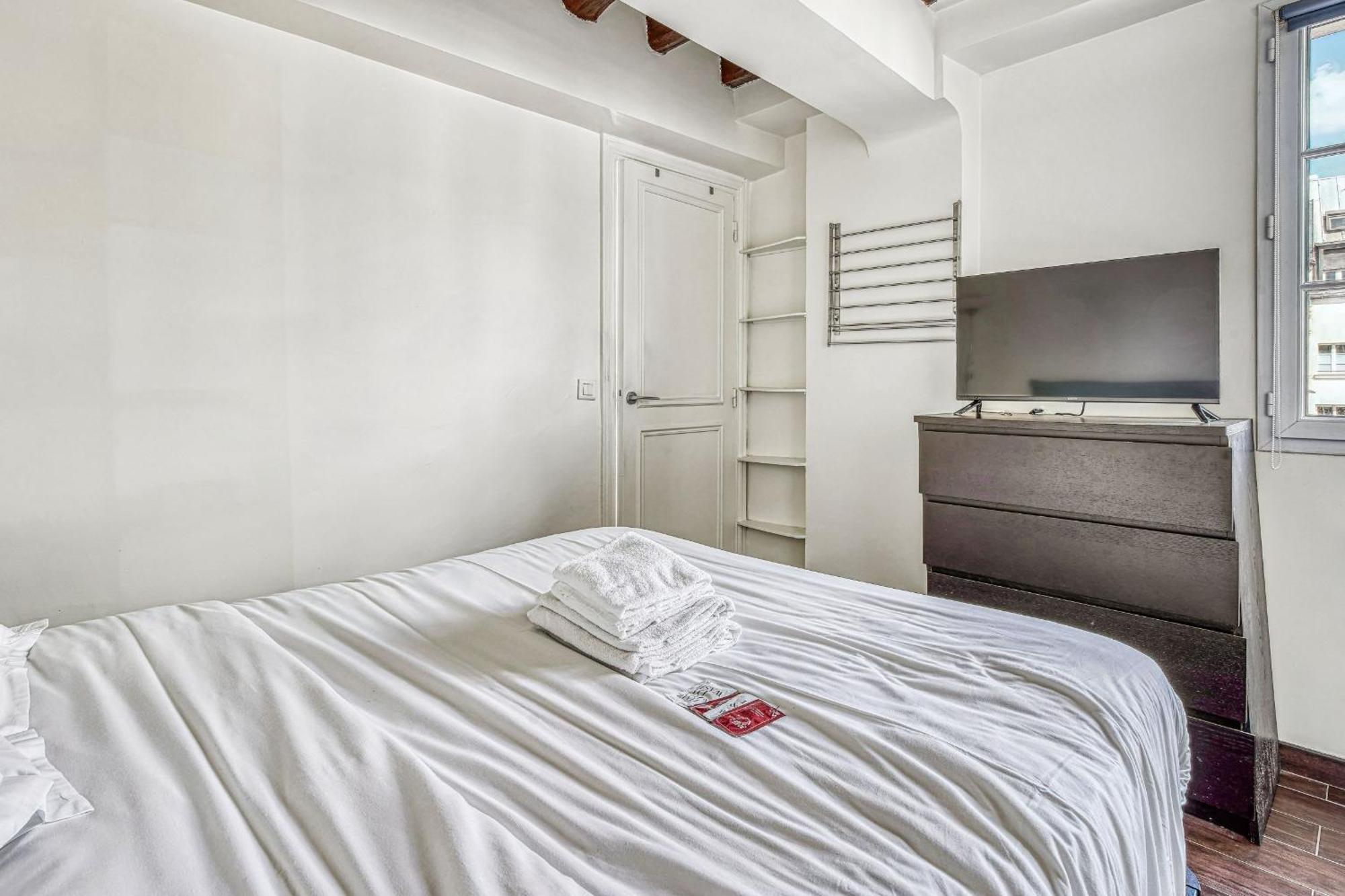 Latin Quarter & Pantheon - Cityapartmentstay Apartment