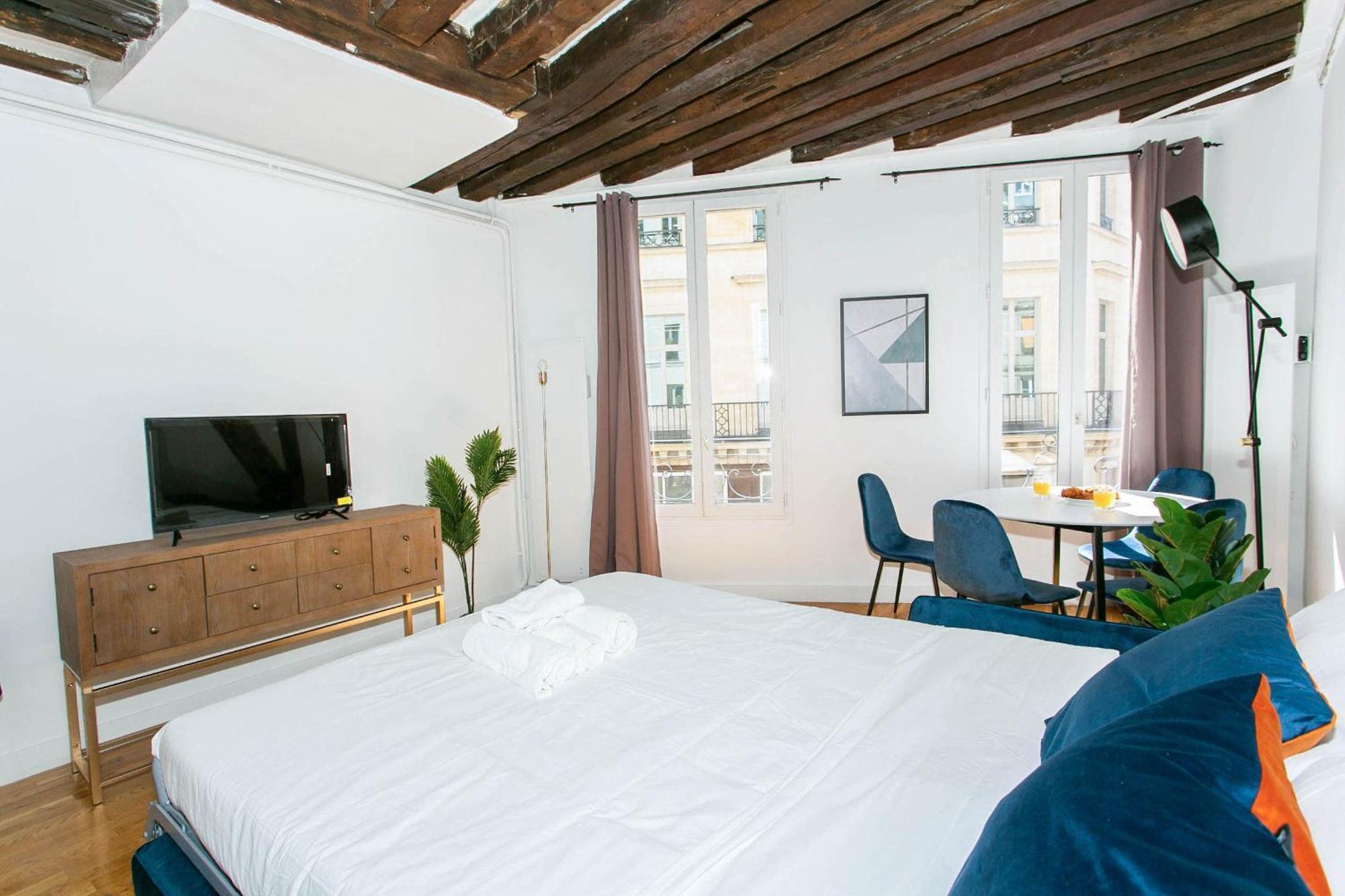 Apartment Le Louvre & Rivoli - 1br - Cityapartmentstay Paris