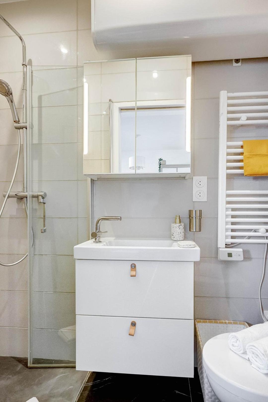 Bnbnook - Prime 1br - Arc De Triomphe & Champs Apartment