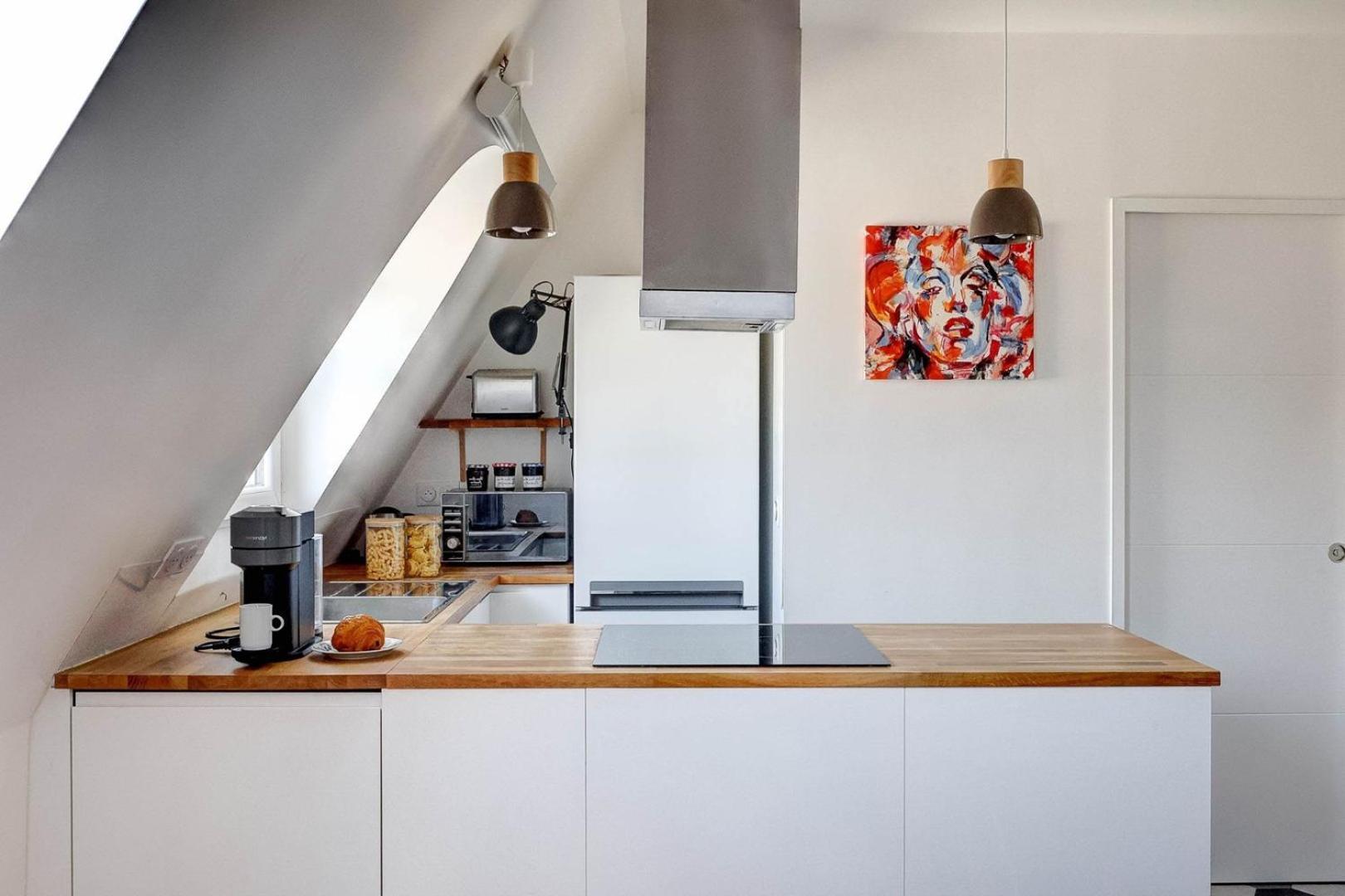 Bnbnook - Prime 1br - Arc De Triomphe & Champs Apartment *