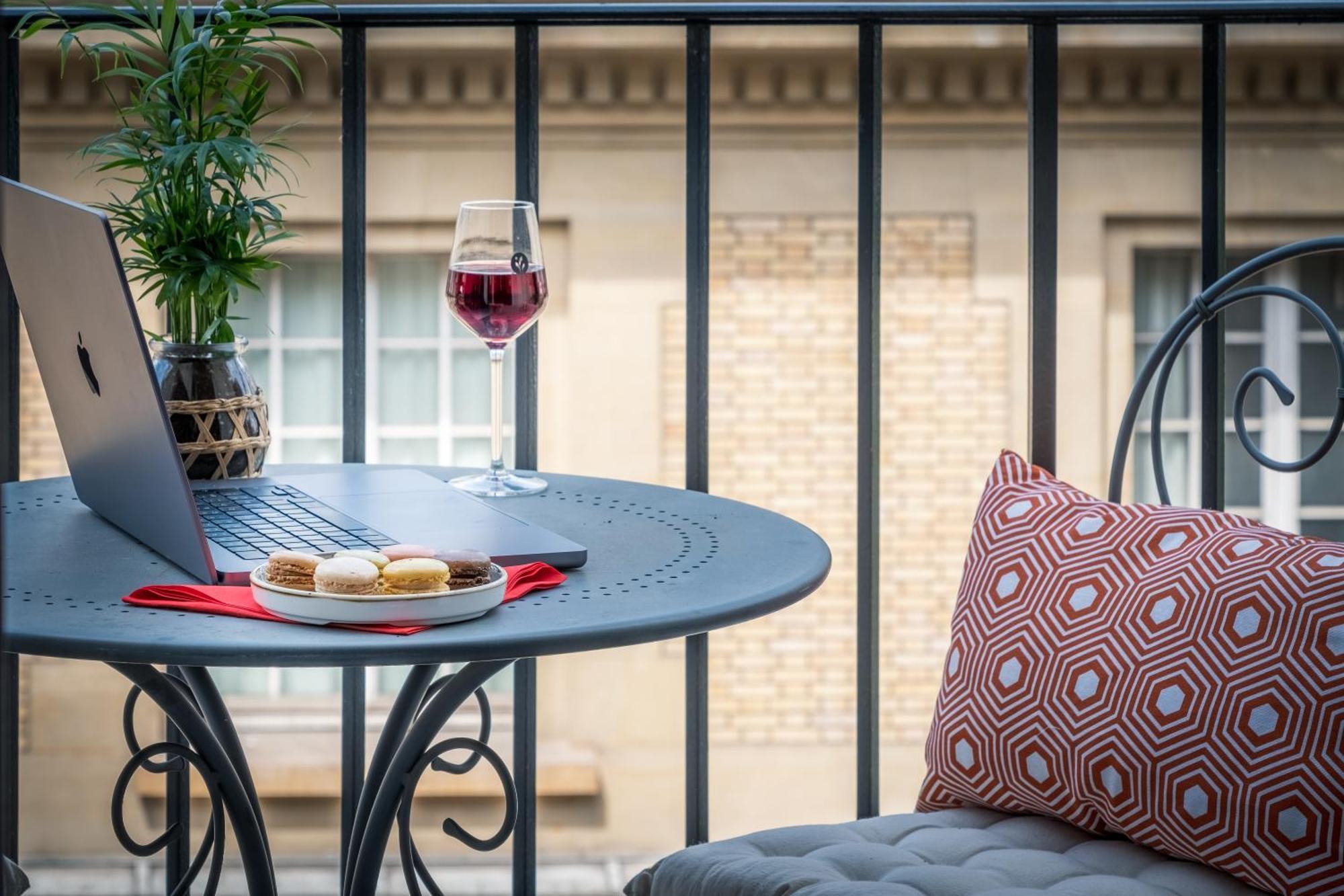 Trianon Rive Gauche Hotel 4*
