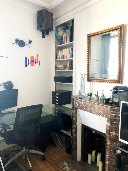 Apartment Charming Flat Paris