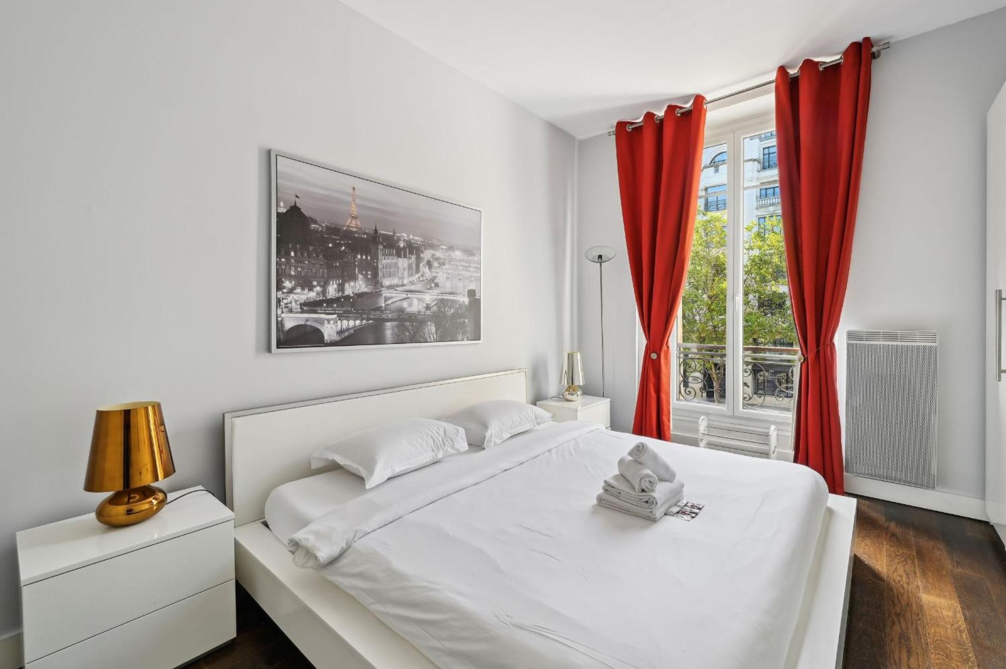 Champs-elysees & Arc De Triomphe - Cityapartmentstay Apartment *