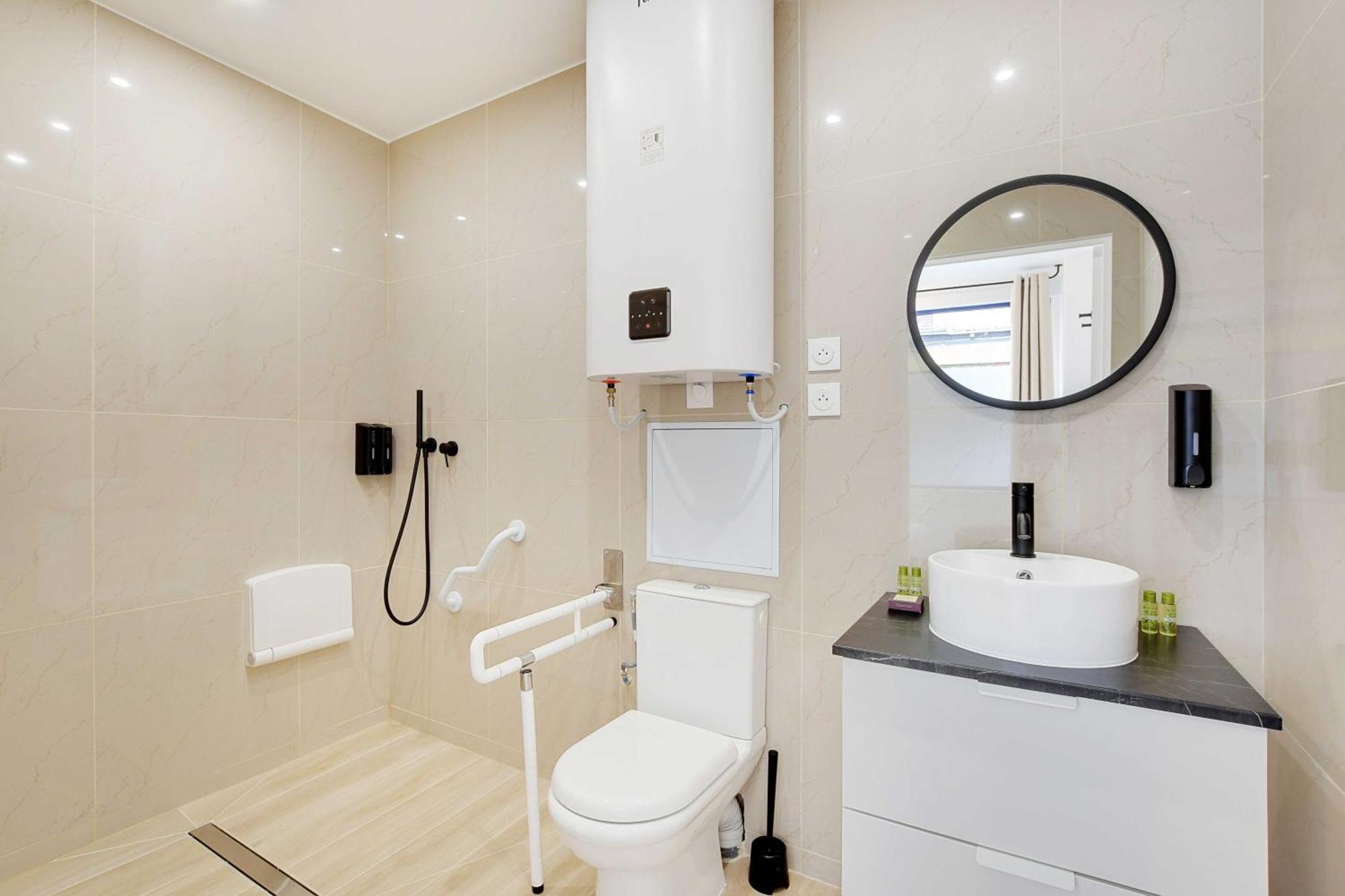 Newly Renovated Republique Apartment Paris
