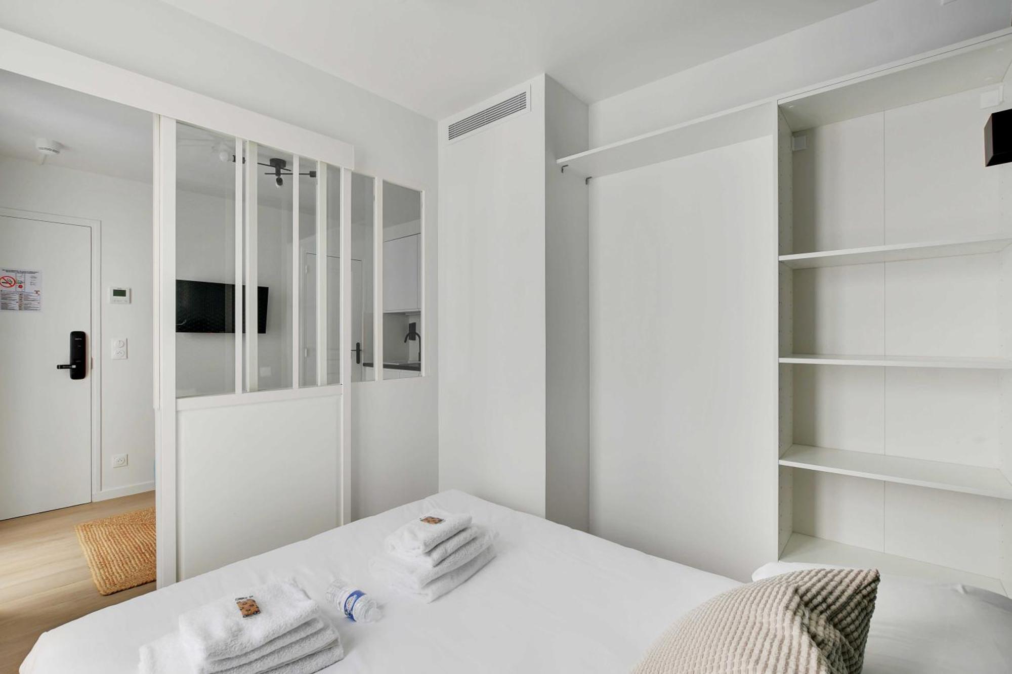 Apartment Newly Renovated Republique *