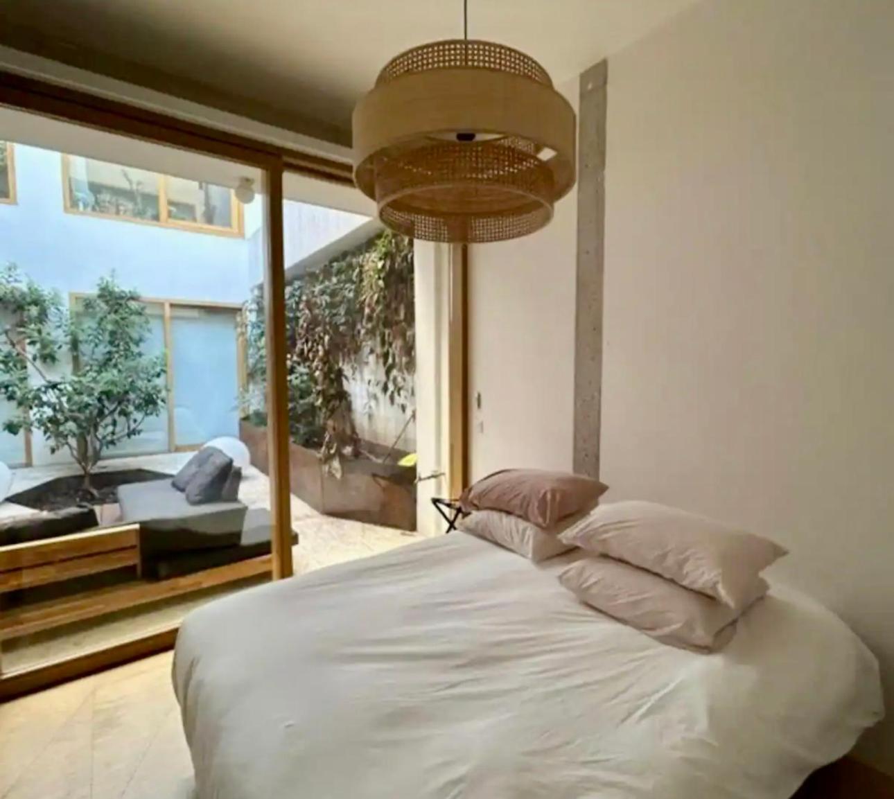 Apartment Avec Grande Terrasse