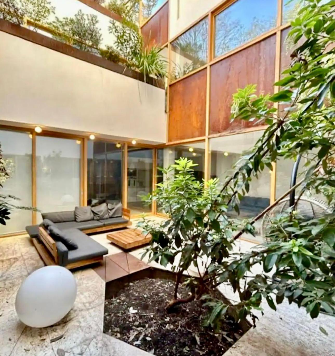 Avec Grande Terrasse Apartment *