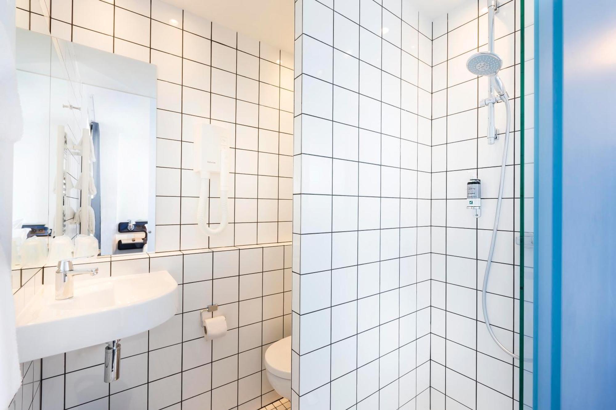 Hotel Libertel Canal Saint Martin Paris