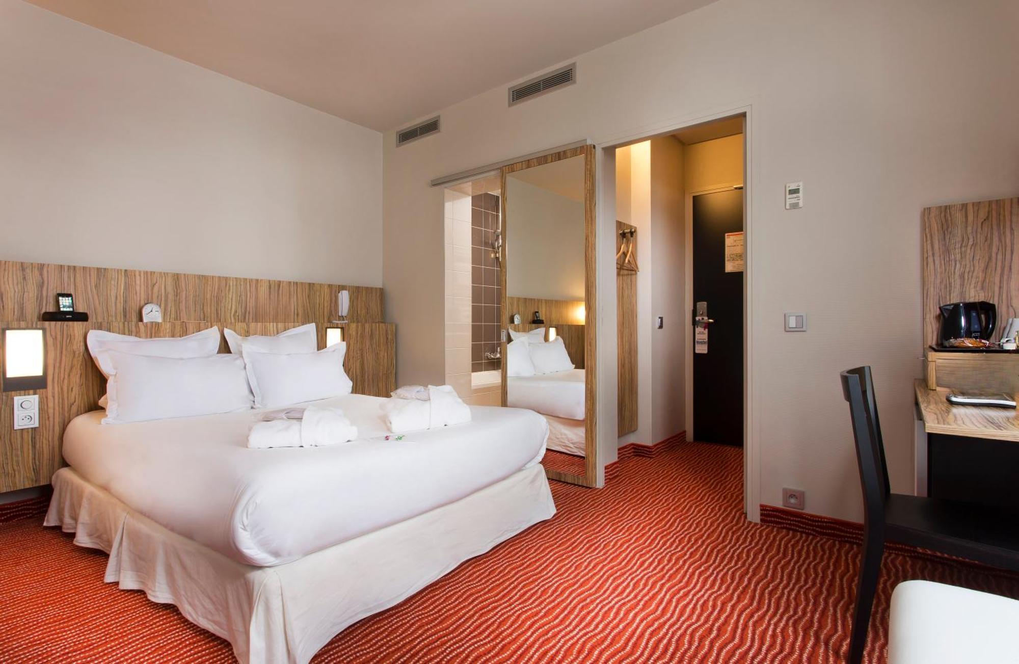 Hotel Libertel Gare De L'est Francais Paris