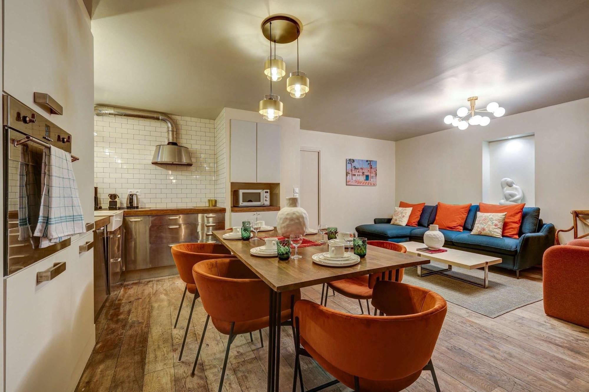 Le Marais - Les Halles Colorful & Modern 3bd Apartment