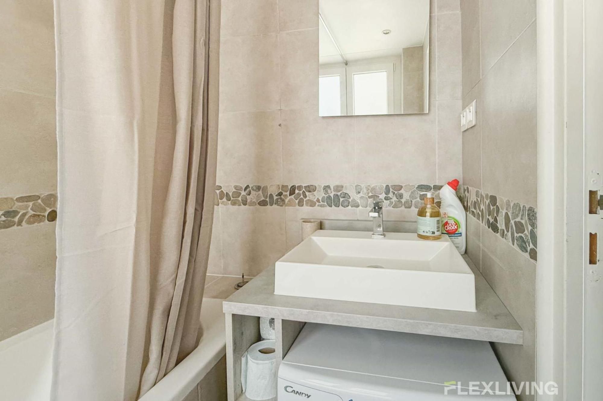 Apartment Flexliving - One Bedroom - Houdon Paris