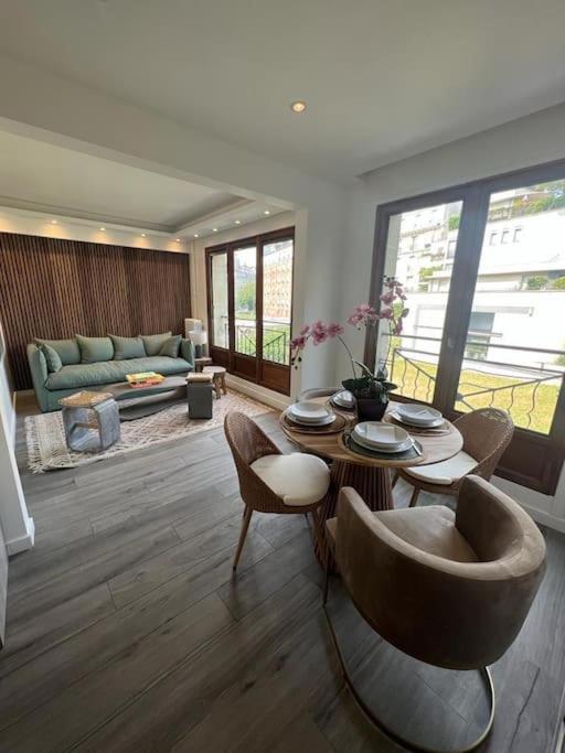 Magnifique 2 Tour Eiffel Apartment Paris