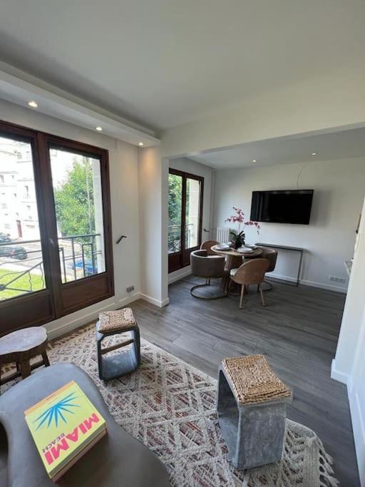 Apartment Magnifique 2 Tour Eiffel Paris