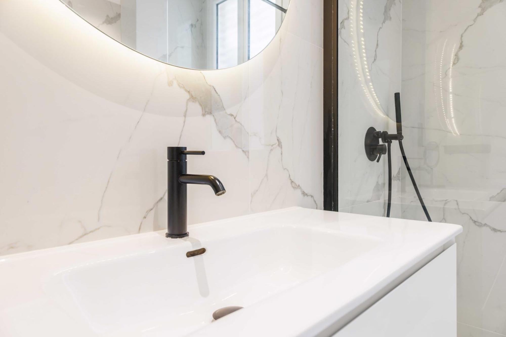 Chic - 2br-4p - Trocadero Apartment *