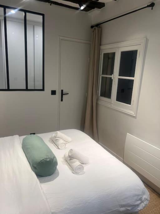 Apartment Magnifique Le Marais Paris