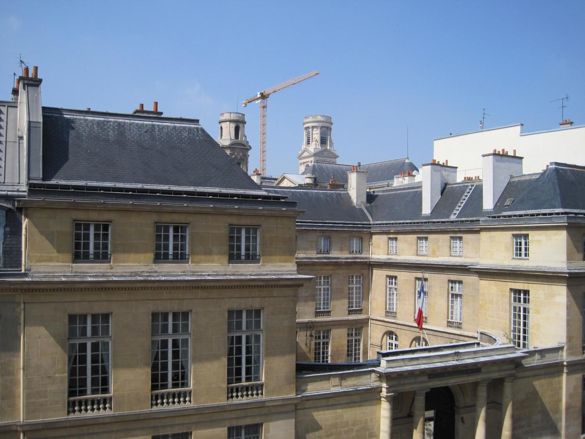 Odeon Apartment