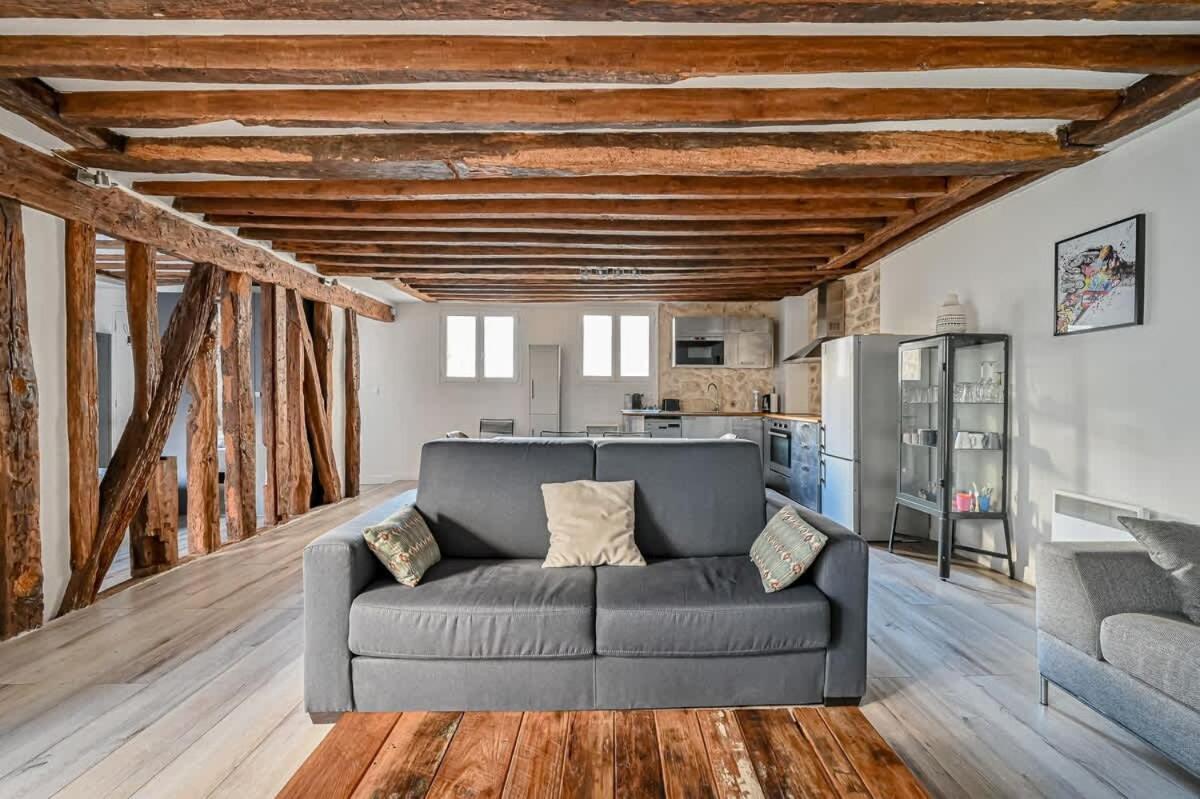 Grand 2 Pieces Typique Du Marais - Flat-guest Apartment Paris
