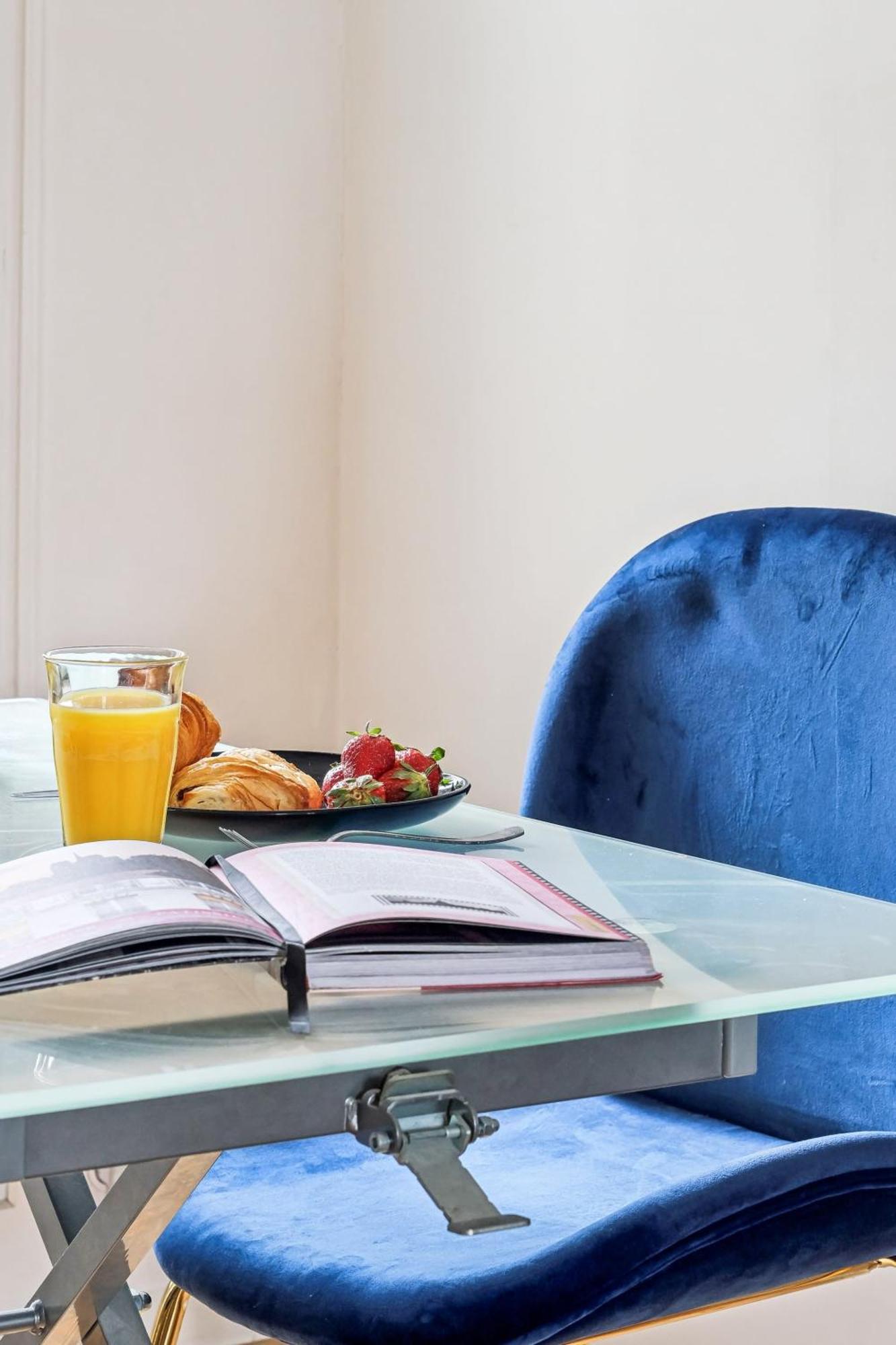 Le Louvre & Notre-dame - Cityapartmentstay