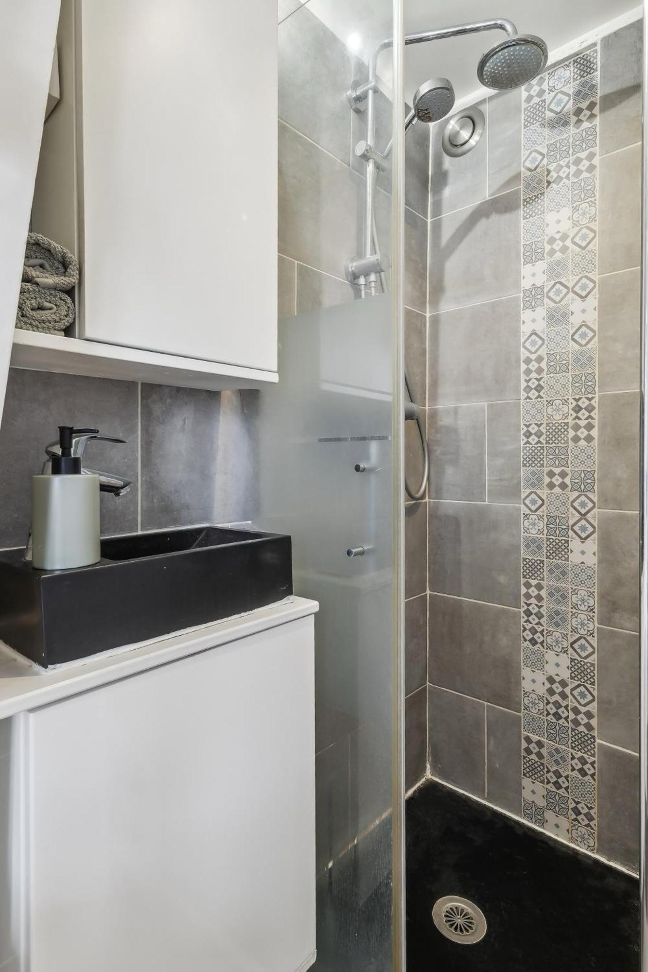 Le Louvre & Notre-dame - Cityapartmentstay Apartment Paris