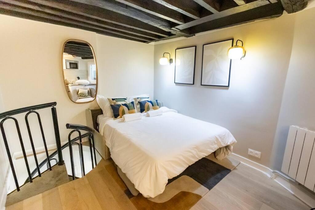 Apartment Refait A Neuf Bastille Paris