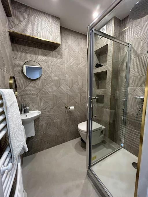 Elysee Prestige Apartment