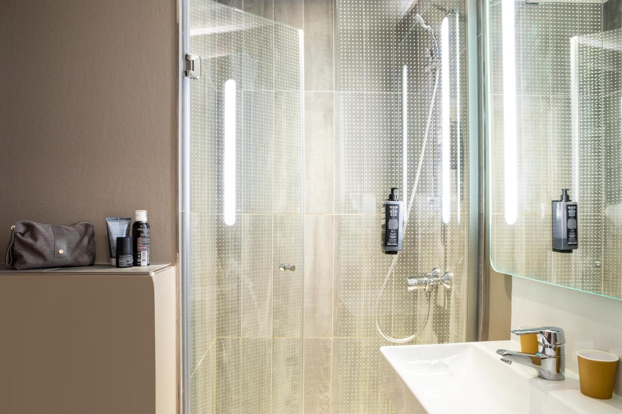 Hotel Ibis Ornano Montmartre Nord 18ème