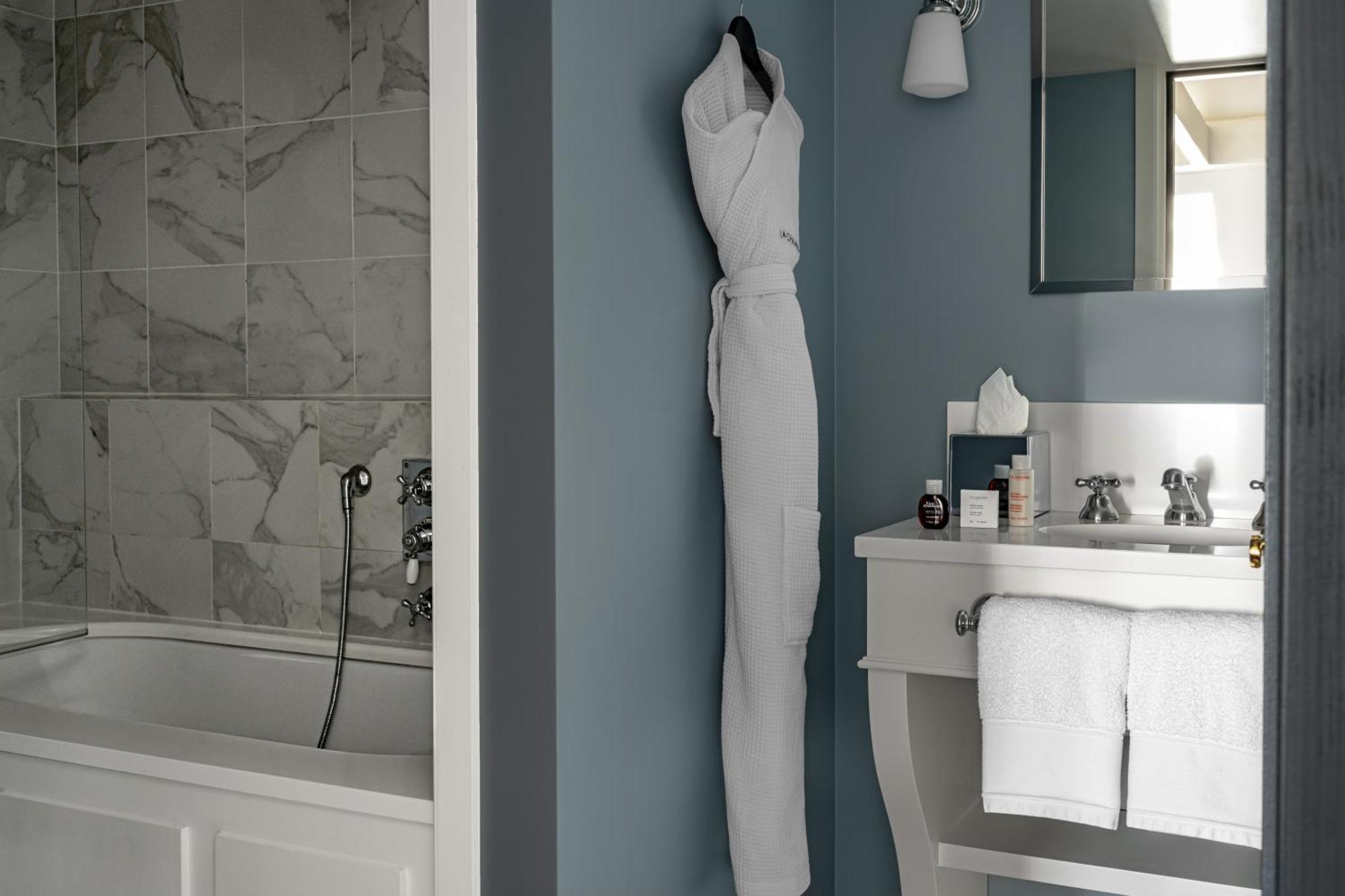 Hotel La Du Marais 4*