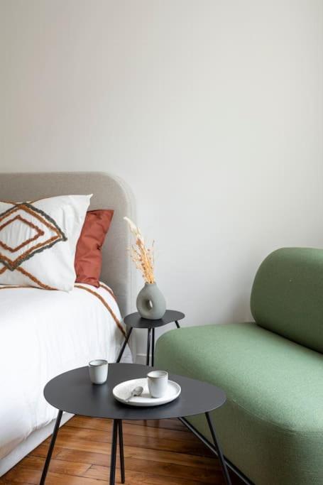 Cosy 14 Apartment Paris