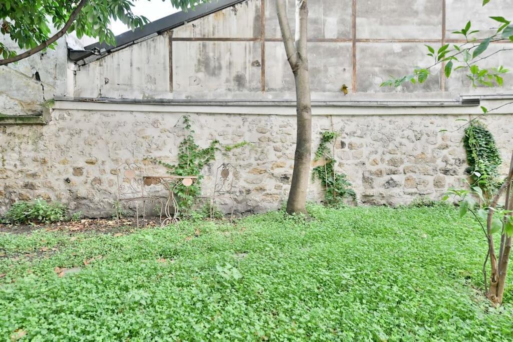 Studio Cache, Canal Saint-martin *