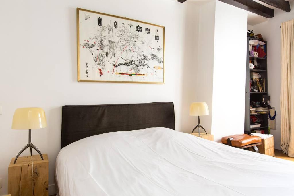 Small Triplex * Paris