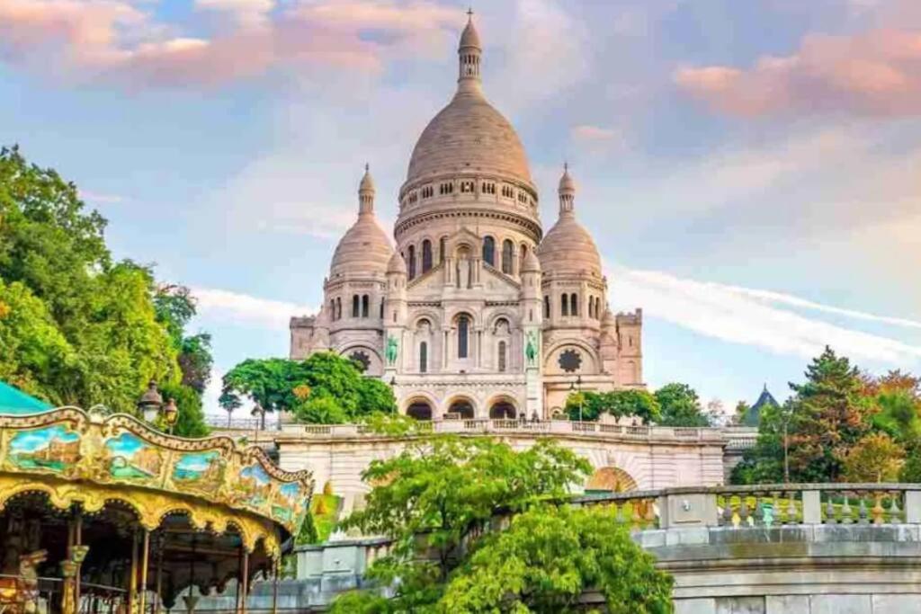 Apartment Amazing Stylish Studio, Well Located Near Metro, Bastille Neighborhood Paris