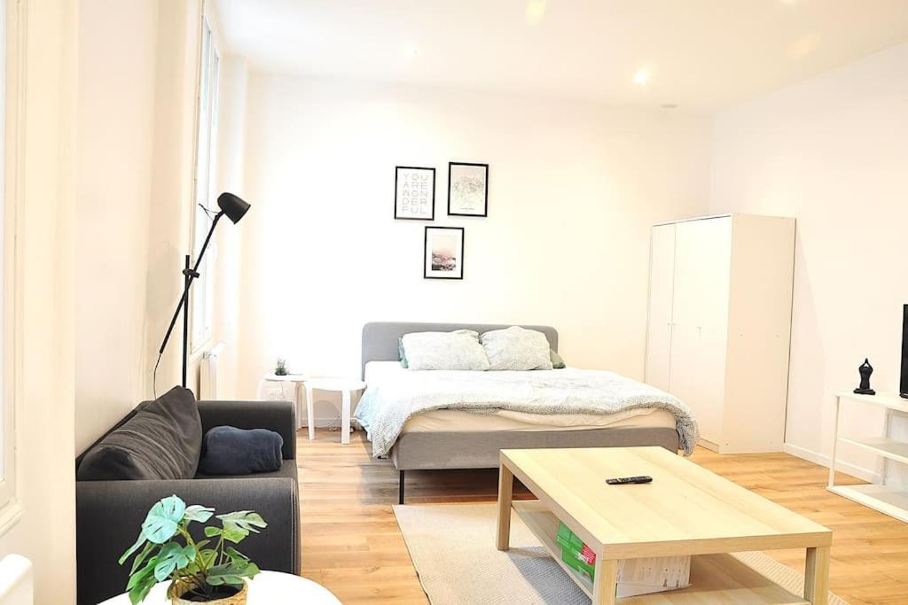 Votre Pied-a-terre Ideal A Montmartre ! * Paris