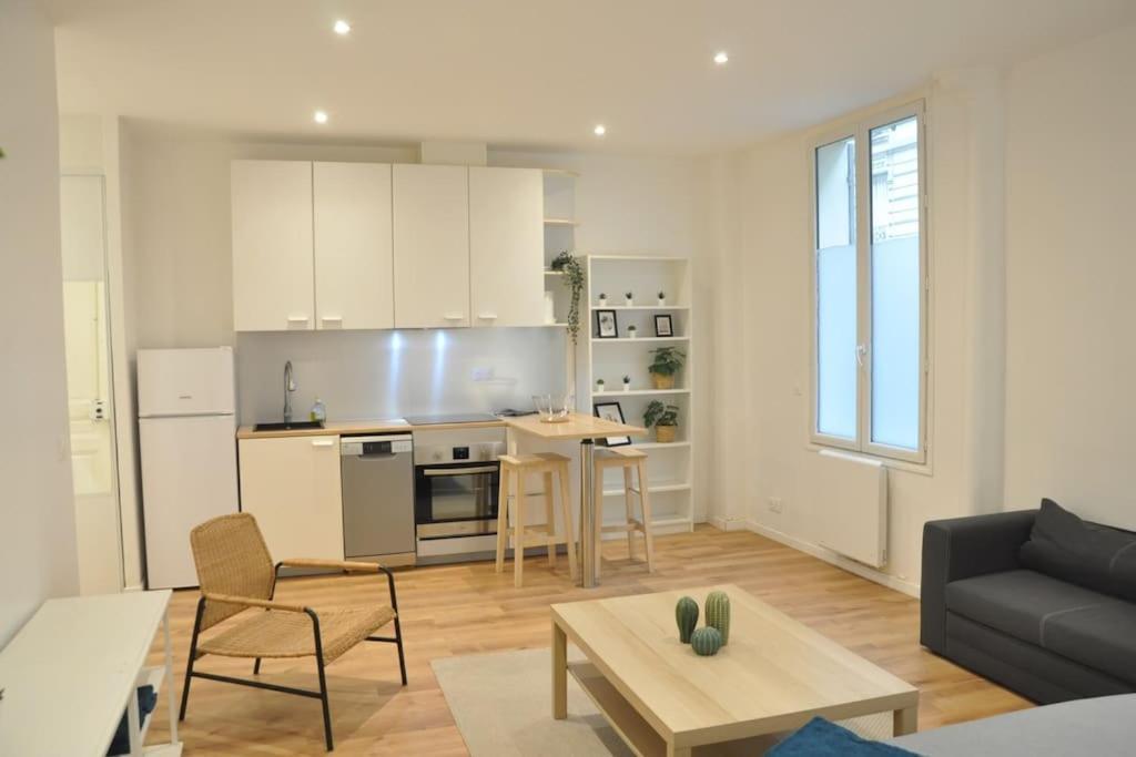 Votre Pied-a-terre Ideal A Montmartre ! * Paris